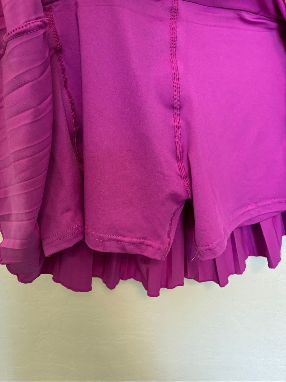 GB Magenta Pleated Tennis Skort XL Athletic Activewear Built-In Shorts - Picture 5 of 8